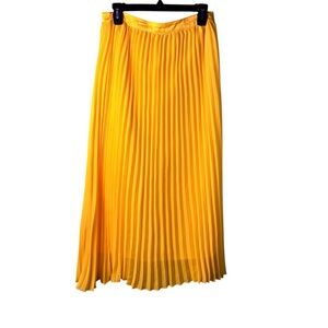Disney Princess Vibrant Yellow Pleated A-Line Skirt‎ Size Small